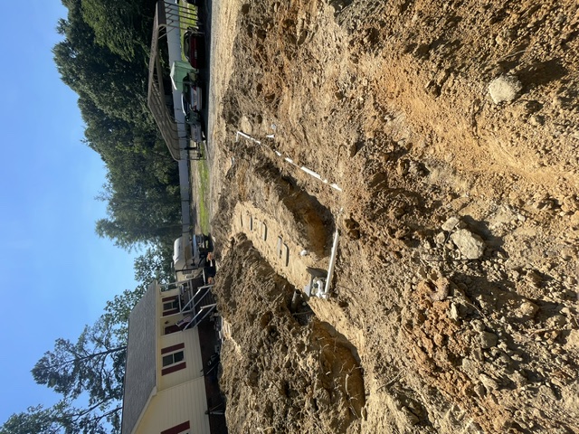 Septic tank pumping service